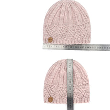 Load image into Gallery viewer, New European and American retro knitted hats for men and women autumn and winter knitted hats warm and comfortable hats
