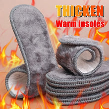 Load image into Gallery viewer, 2/4pcs Self Heating Insoles Thermostatic Thermal Insole Faux Rabbit Fur Insole Winter Boots Pad Sole Thermal Insoles Plush Pads
