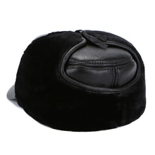 Load image into Gallery viewer, New Style Men Ear Flap Genuine Leather Hat Winter Vintage Baseball Caps Thicken Warmer Flat Hats Fashion Real sheepskin Cap
