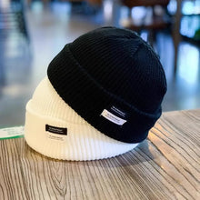 Load image into Gallery viewer, Men's Skull Cap Urban Street Fashion Knit Beanie Winter Warm Yuppie Style
