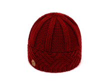Load image into Gallery viewer, Autumn and Winter Knitted Hat with Retro Style Diamond Grid Knitted Yarn, Men's and Women's Fashion Hats
