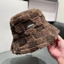 Load image into Gallery viewer, 1pc Women's Outdoor Casual Mongolian Hat,Fashionable Headwear Suitable for Autumn/Winter Daily Wear Winter Outfits for Outdoor
