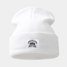Load image into Gallery viewer, Unisex Letter Labal Beanies for Men Women Fashion Knitted Winter Hat Solid Hip-hop Skullies Hat Bonnet
