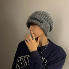 Load image into Gallery viewer, Fashionable Men's Autumn And Winter Knitted Hats Large Size Warm Cold Beanie Hat Loose Big Head Ware Knitting Hat For Men
