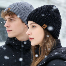 Load image into Gallery viewer, Unisex Peak Labal Winter Hats Fashion Knitted Hats For Men Women Beanie Cap Outdoor Plush Fur Lined Warm Sports Hat
