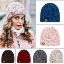 Load image into Gallery viewer, New European and American retro knitted hats for men and women autumn and winter knitted hats warm and comfortable hats

