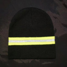 Load image into Gallery viewer, Men Women's Thermal Knit Beanie with Reflective Stripe Winter Warm Hat for Outdoor Sports
