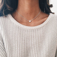 Load image into Gallery viewer, Vintage Pearl Charm Layered Necklace Women's Jewelry Layered Accessories for Girls Clothing Aesthetic Gifts Fashion Pendant
