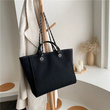 Load image into Gallery viewer, Women's bag Large capacity bag,trendy women,versatile small crowd, shoulder bag,luxury designer handbag，bags for women
