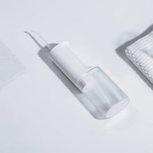 Load image into Gallery viewer, Portable Oral Irrigator Dental Teeth Whitening Flosser bucal tooth Cleaner waterpulse Water Thread For Teeth 0ral irrigator

