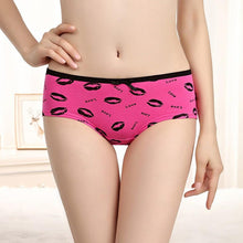 Load image into Gallery viewer, 6pcs Women Briefs Lip Printed Panties Mid Waist Plus Size Sexy Underwear Short Panty

