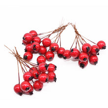Load image into Gallery viewer, 100pcs/lot Mini Plastic Fake Small Berries Artificial Flower Fruit Stamens Cherry Pearl Wedding DIY Gift Box Decorated Wreaths
