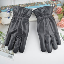 Load image into Gallery viewer, Touch Screen Warm PU Leather Gloves Winter Men and Women Riding Cold Protection Thickening plus Velvet Gloves
