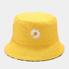 Load image into Gallery viewer, Men's and Women's Little Daisy Bucket Hat Double-Sided Spring and Summer Korean Style All-Matching Printed Sun Hat Japanese Style Basin Hat
