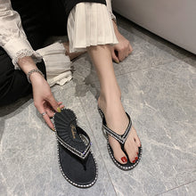 Load image into Gallery viewer, Women's Korean-Style Rhinestone Flip-Flops Flat Sandals
