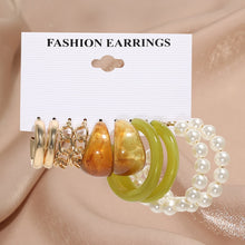 Load image into Gallery viewer, Pearl Twist Hoop Earrings Set Butterfly Acrylic Dangle Earrings for Women Metal Hollow Gold Plated Earring Cartoon Jewelry
