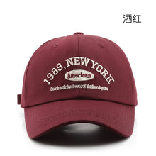 Load image into Gallery viewer, 1989 American Retro Men's And Women's Baseball Caps Street Lettered Embroidery Retro Flat Caps Solid Black And White Hip Hop Cap
