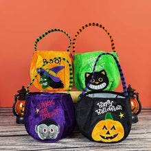 Load image into Gallery viewer, 1pc Halloween Loot Party Kids Pumpkin Trick Or Treat Tote Bags Candy Bag Halloween Candy Storage Bucket Portable Gift Basket
