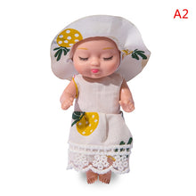 Load image into Gallery viewer, 1pcs Simulation Baby FingerBaby Pvc Ornaments Handle Toy Simulation Baby Finger Doll Real Clothes Real Hat Color Random
