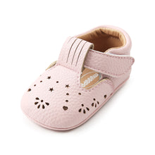 Load image into Gallery viewer, New Collection Baby Girls First Step Shoes Baby Moccasins Soft Bottom Antiskid Toddler Baby Shoes Girls Shoes

