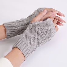 Load image into Gallery viewer, Wool Keep Warm Half Finger Open Finger Gloves Autumn and Winter Women's Short Rhombus Cute Fashion Gloves
