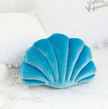 Load image into Gallery viewer, Fairy Home Luxury Decor Shell Pillow princess's Fantastic Velvet Pillow Sea Shell Home Decor Bed Sofa Cushion Decoration Gift
