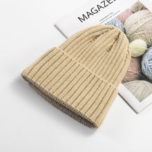 Load image into Gallery viewer, Autumn and Winter Knitted Hat Women's Fashion Cotton Cashmere Korean Warm Woolen Cap Solid Color Flanging Men's Pullover
