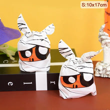 Load image into Gallery viewer, 25/50pcs Halloween Candy Bags Pumpkin Bat Snack Biscuit Gift Bag Trick or Treat Kids Favors Halloween Party Decoration Supplies
