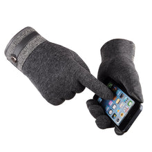 Load image into Gallery viewer, Non-Inverted Velvet Touch Screen Gloves Men's Winter Thicken Thermal Cycling and Driving Korean Casual Cotton Gloves

