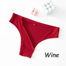 Load image into Gallery viewer, Sexy Seamless Ice Silk Stretch Comfortable Panties Low Waist Thong Women's Ultra-thin Bikini Panties
