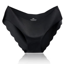 Load image into Gallery viewer, Women Sexy Breathable Comfortable  Cotton Panties Briefs Lingerie Low Waist Underwear
