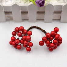 Load image into Gallery viewer, 40pcs Mini Artificial Flower Fruit Foam Berry Christmas Decoration Bouquet For Wedding Home Decor DIY Scrapbooking Bacca Wreath
