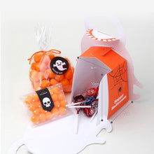 Load image into Gallery viewer, 5PCs Portable Candy Box Christmas Halloween Packing Boxes Ghost Paper Bag Creative Packaging Gift Paper Box
