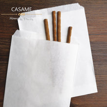Load image into Gallery viewer, 50pcs/ Lot treat candy bag high quality Party Favor Paper Bags Chevron Polka Dot Stripe Printed Paper craft Bags Bakery Bags
