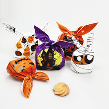 Load image into Gallery viewer, 50Pcs Halloween Rabbit Plastic Bags Pumpkin Ghost Biscuit Candy Gift Bags for Kids Halloween Party Decoration Supplies Gift Bag
