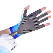 Load image into Gallery viewer, 20 Years New Silicone Anti-Slip Fishing Gloves Outdoor Lure Ice Silk Fishing Gloves
