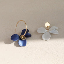 Load image into Gallery viewer, 925 Silver Needle High Quality Matte Petal Earrings for Women with Asymmetrical Minority Design Exaggerated Earrings
