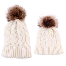 Load image into Gallery viewer, Large Hemp Flowers Parent-Child Pullover Knitting Hat Autumn and Winter Fur Ball Woolen Cap
