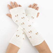 Load image into Gallery viewer, Jacquard Heart Knitted Wool Keep Warm Arm Sleeve Men's and Women's Mid-Length Ski Fingerless Gloves
