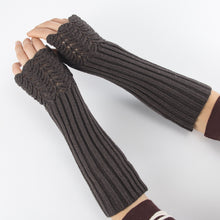 Load image into Gallery viewer, Autumn and Winter Knitted Half Finger Fingerless Gloves Knitting Wool Gloves Scale Warm Men and Women Arm Sleeve

