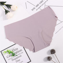 Load image into Gallery viewer, Seamless Panty Set Underwear Female Comfort Intimates Solid Mid-Waist PantyPanties
