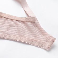 Load image into Gallery viewer, Women's Non Padded Lace Brassiere Sheer Underwire Plus Size Stripe Ultra-thin Bras Large Underwear
