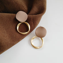 Load image into Gallery viewer, Autumn Winter New Brown Earrings Vintage Matte drop Earrings for women Metal Fashion Statement Dangle Earring Trend Jewelry
