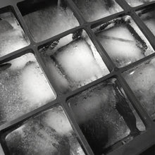 Load image into Gallery viewer, Black Grade Silicone 15-grid Cube Jumbo Silicone Ice Cube Square Tray Mold Mould Non-toxic Durable Bar Pub Wine Ice Blocks Maker
