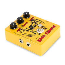 Load image into Gallery viewer, Caline CP-83 The Pumpkin Carver Bass Chorus Effect Pedal
