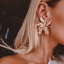 Load image into Gallery viewer, Elegant Gold Color Big Flower Drop Dangle Earring for Women Trendy Metal Floral Party Jewelry Gift Pendientes
