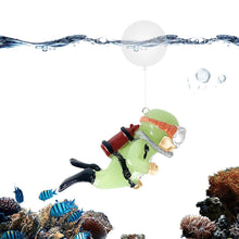 Load image into Gallery viewer, Floating Diver Fish Tank Decorations | Cute Resin Frogman Fish Tank Ornament | Lovely Diver Fish Tank Decor for All Kinds of Fis
