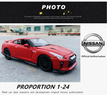 Load image into Gallery viewer, 1:24 2017 Nissan GTR simulation alloy car model crafts decoration collection toy tools gift
