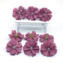 Load image into Gallery viewer, Hot 50 pieces of 4.5 cm daisy flower head mini silk artificial flower decoration home wedding decoration DIY wreath headdress fa

