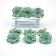 Load image into Gallery viewer, Hot 50 pieces of 4.5 cm daisy flower head mini silk artificial flower decoration home wedding decoration DIY wreath headdress fa
